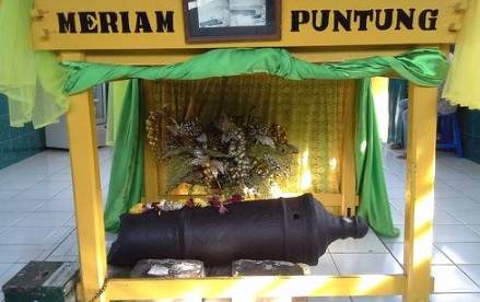 senjata tradisional Meriam Puntung